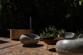 Avemore Winelands Home - with backup power
